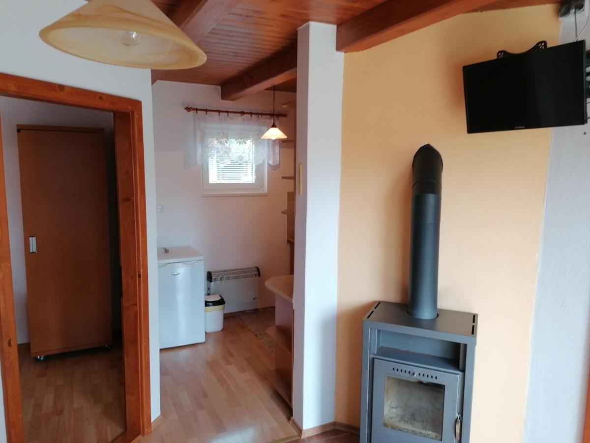 Apartment Chatky Aquaduo Liptovska Sielnica Bagian luar foto